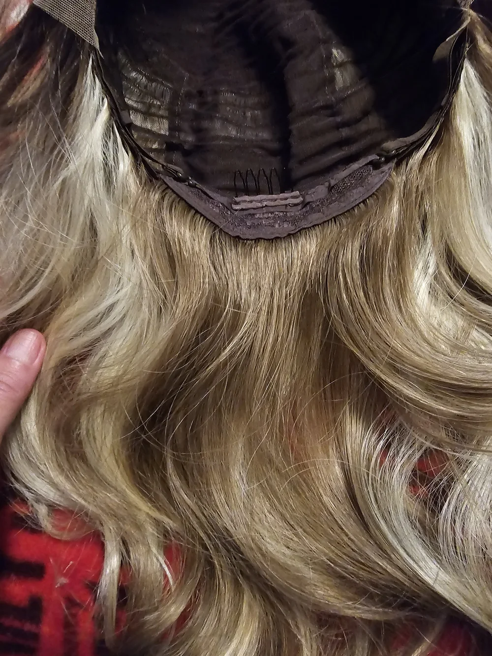 Blonde Layered Women's Wig with Soft Waves